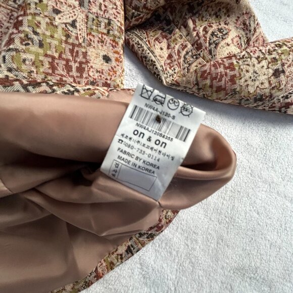 On & On Modern Femme Women's Long Sleeve Blazer Collared Jacket Lined Floral Tan - Picture 5 of 11